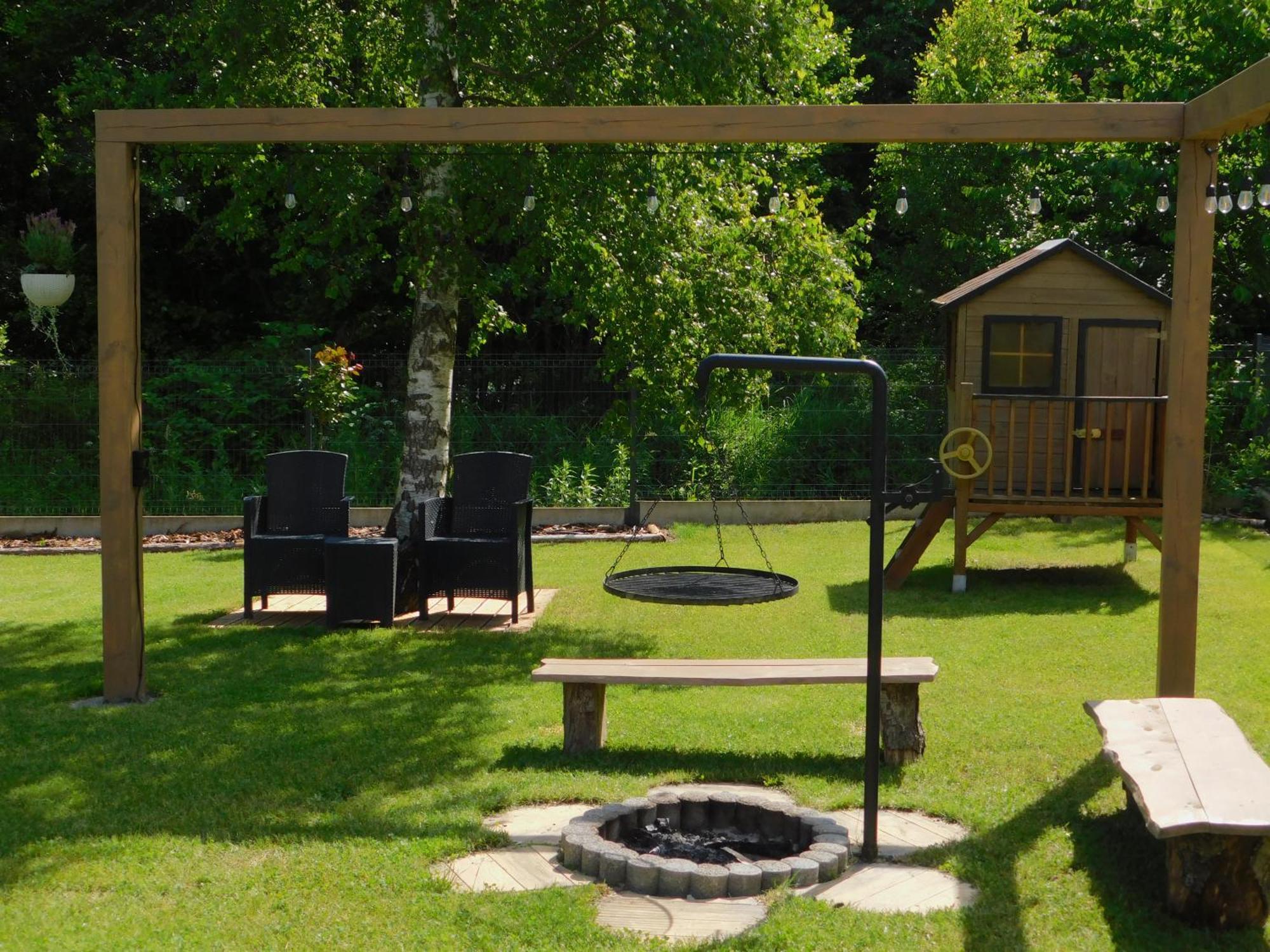 Forest House Sasino-Spa Sauna Balia Bagian luar foto
